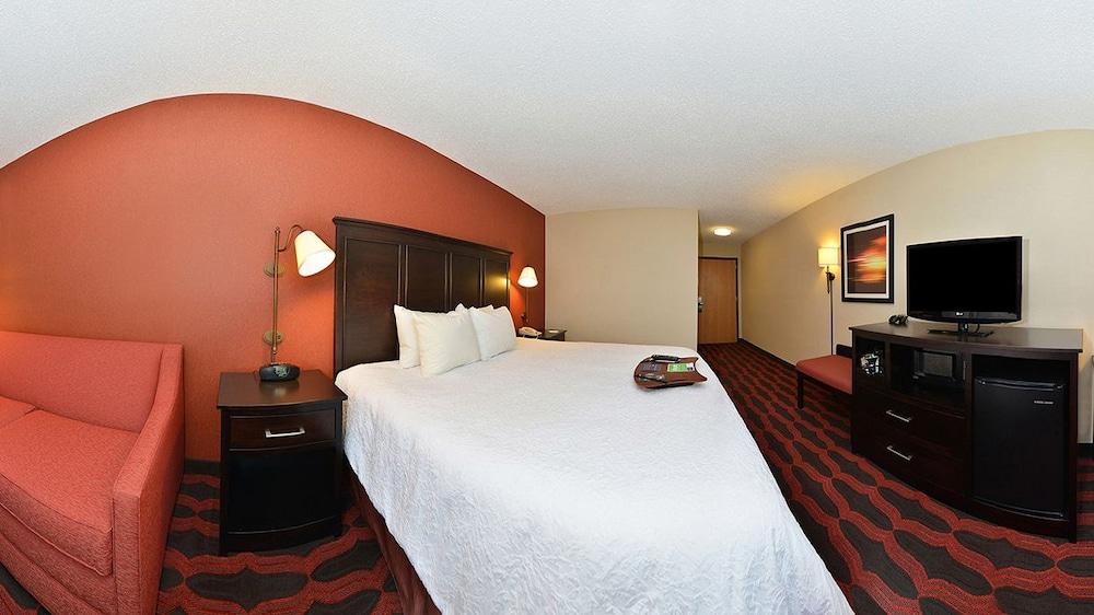 Hampton Inn Sturgis Bagian luar foto